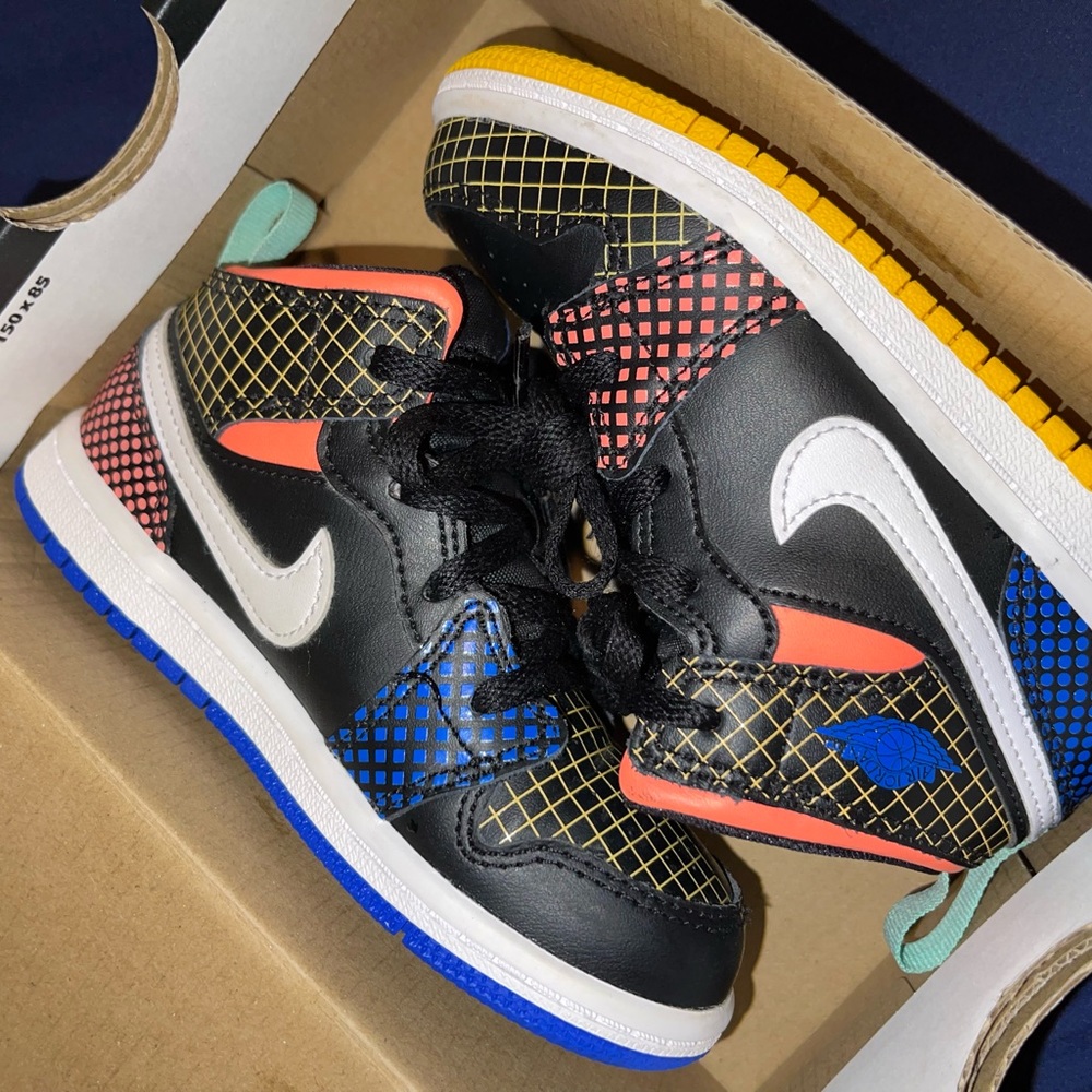 Kids Jordan 1 Mid MMD